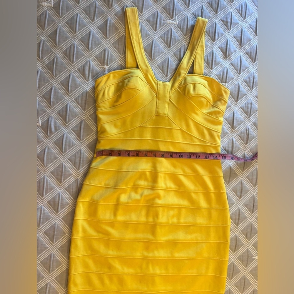 Aidan Mattox Bandage bright Yellow mini Dress size 8 - Picture 6 of 9